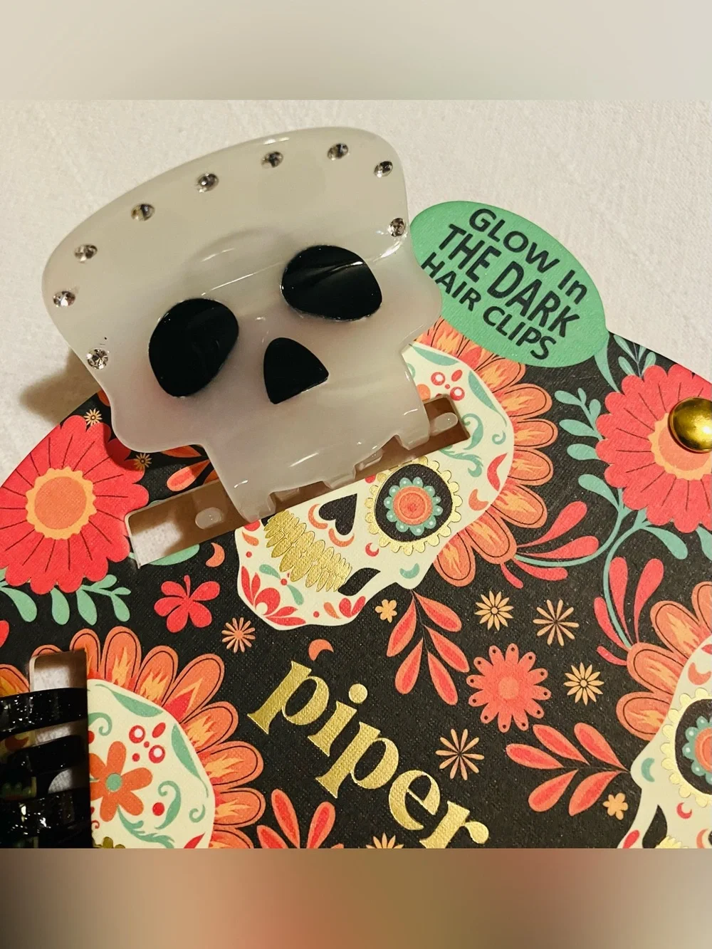 Piper K Halloween Glow In The Dark Skull & Glitter Bat Hair Claw Clip Set